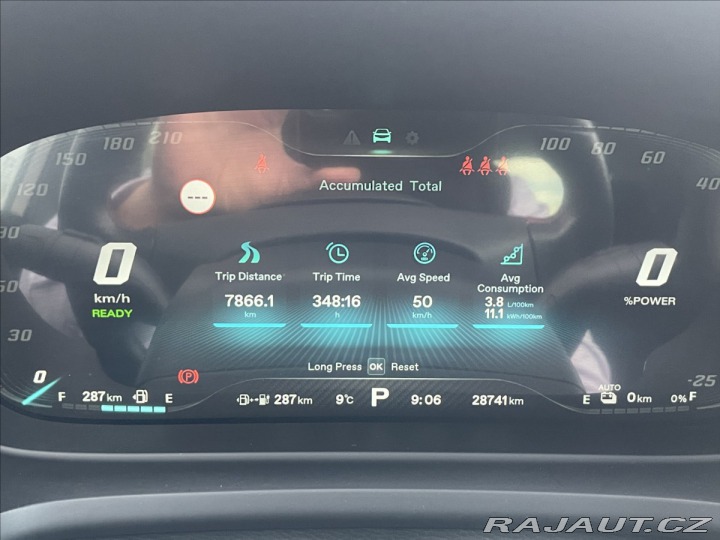 MG Ostatní modely EHS 1,5 PHEV EMOTION 2024