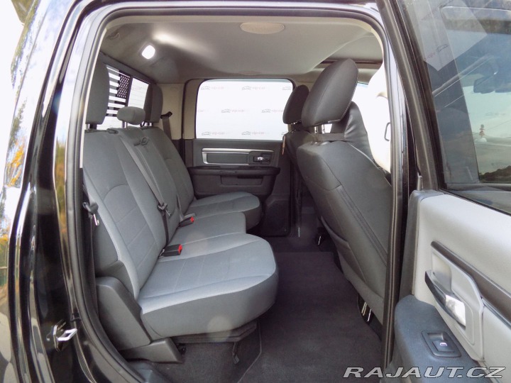 Dodge RAM 1500 5.7 HEMI/CREW CAB/ČR/DPH/ 2022