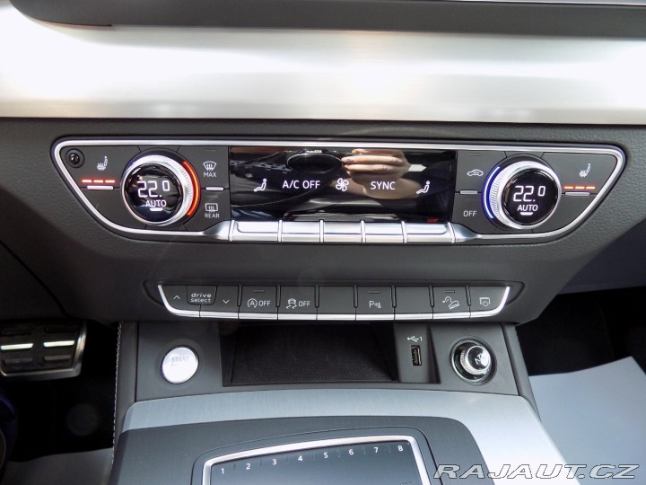 Audi Q5 40TDI/S-Line/PANO/4x4/LED 2020
