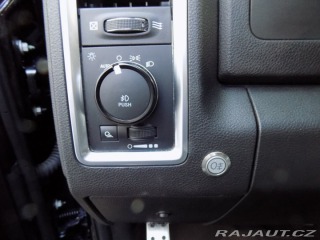Dodge RAM 1500 5.7 HEMI/CREW CAB/ČR/DPH/ 2022