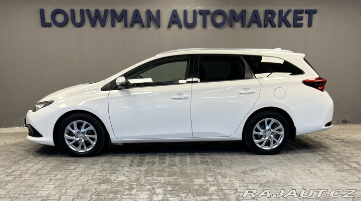 Toyota Auris Valvematic Touring Sports 2016