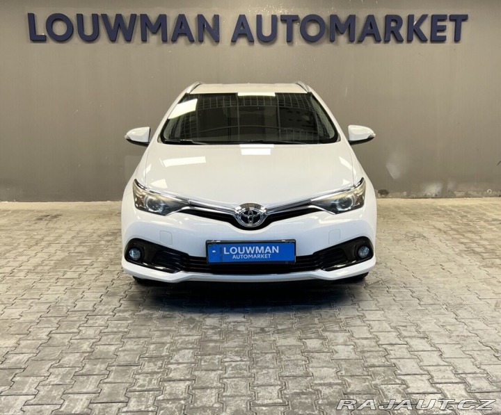 Toyota Auris Valvematic Touring Sports 2016