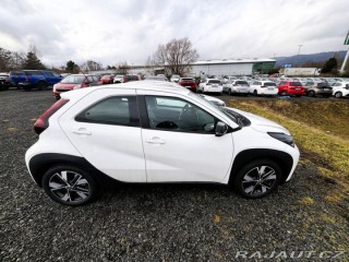 Toyota Aygo 1,5 Hybrid 115 Comfort 1800