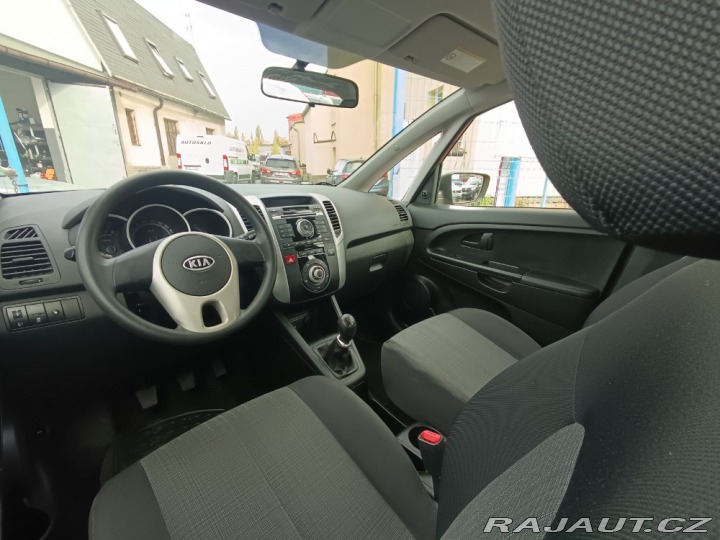Kia Venga 1,4i Comfort ČR 2010