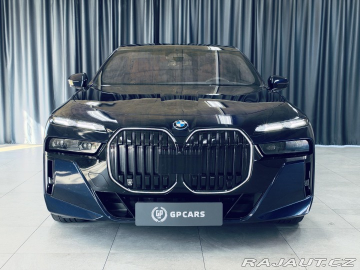 BMW 7 750e*ZÁRUKA*TV*MAX.VÝBAVA 2023