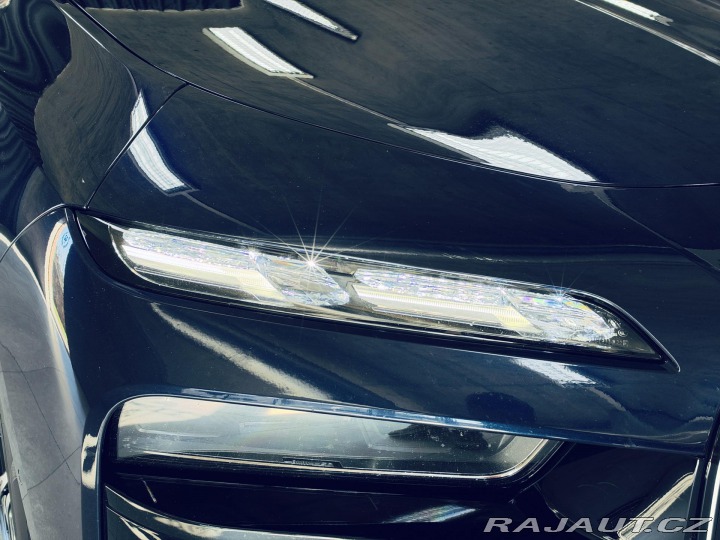 BMW 7 750e*ZÁRUKA*TV*MAX.VÝBAVA 2023