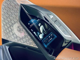BMW 7 750e*ZÁRUKA*TV*MAX.VÝBAVA 2023