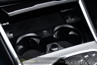 BMW 3 320d xDrive M-SPORT 3L-ZÁ 2024