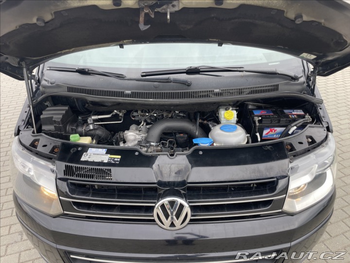 Volkswagen Transporter 2,0 TDi 132kw DSG LONG 5m 2010