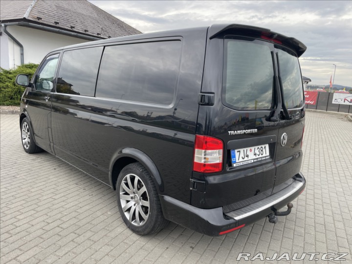 Volkswagen Transporter 2,0 TDi 132kw DSG LONG 5m 2010