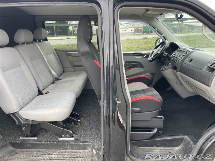 Volkswagen Transporter 2,0 TDi 132kw DSG LONG 5m 2010