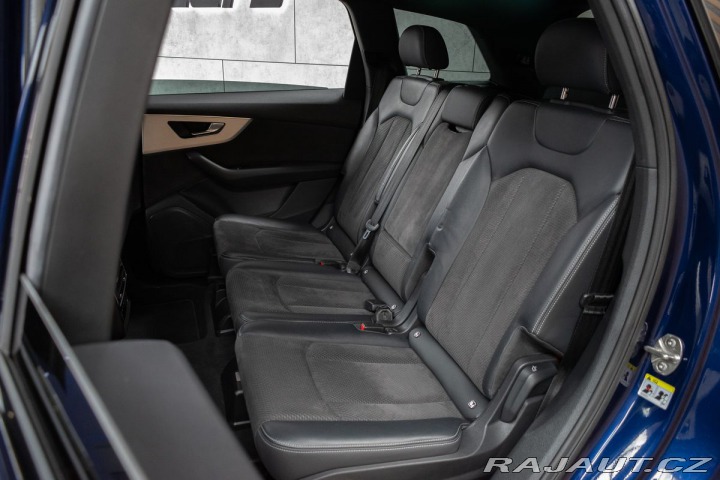 Audi Q7 50 TDI S-LINE*TAŽNÉ*AIR*7 2022