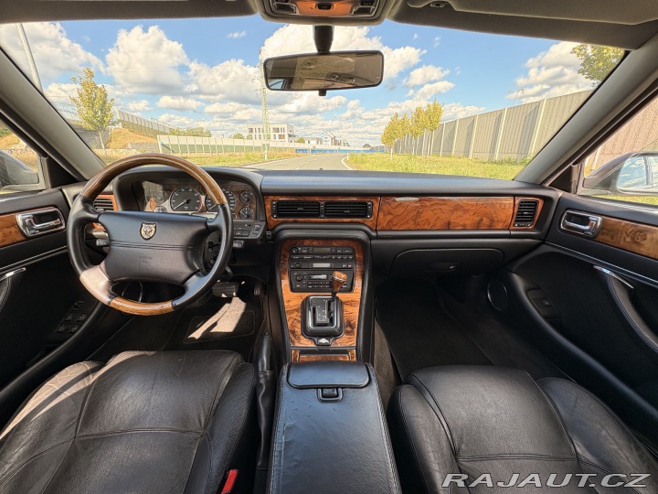 Jaguar XJ6 X300 1997