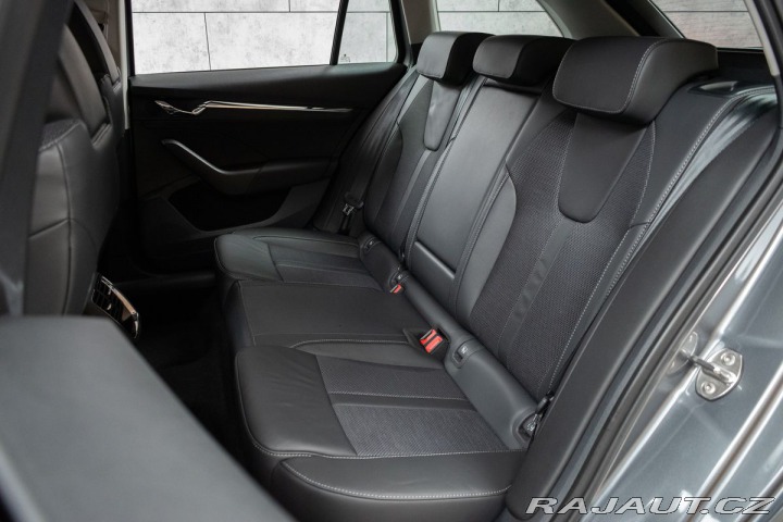 Škoda Octavia 2.0 TDI STYLE*KESSY*DPH*Č 2023