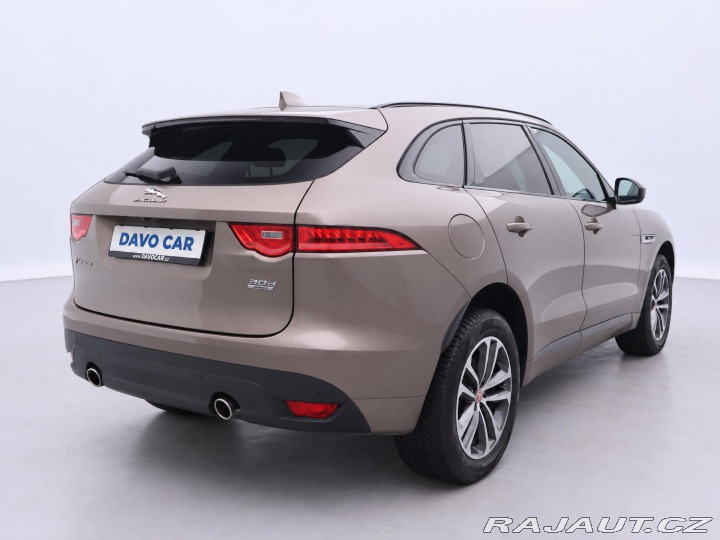 Jaguar F-Pace 3,0 221kW 30d 4x4 Aut. CZ 2016