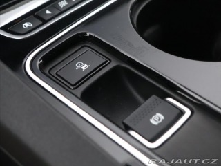 Jaguar F-Pace 3,0 221kW 30d 4x4 Aut. CZ 2016