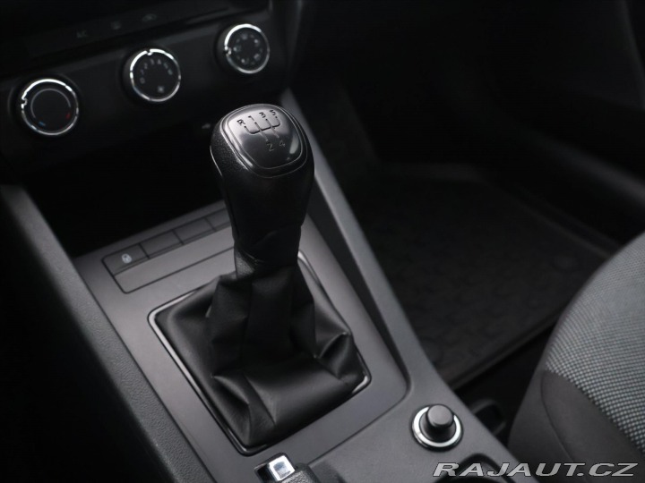 Škoda Octavia 1,6 TDI 77kW CZ Klima 2.M 2014