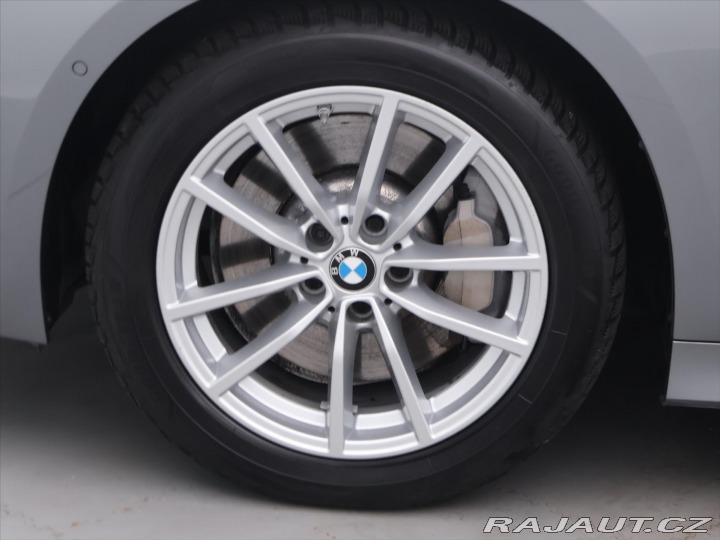 BMW 3 3,0 330d 210kW 1.Maj. DPH 2023