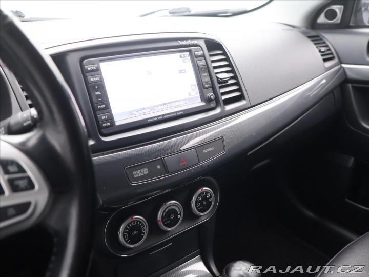 Mitsubishi Lancer 1.8 i 105kW Xenon Navi Ků 2008