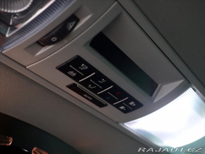 Volkswagen Multivan 2,0 TDI 150kW Highline DS 2015