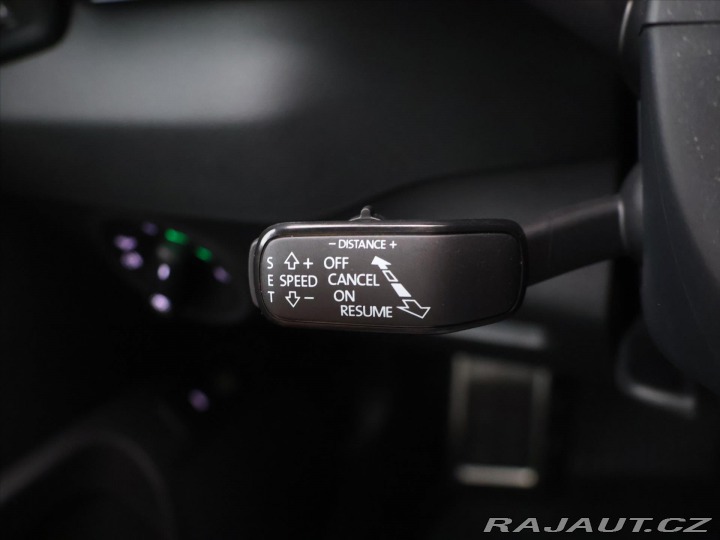 Škoda Karoq 1.5 TSI 110kW Sportline D 2024