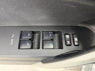 Toyota Auris 1.8 HYBRID e-CVT TS STYLE 2014