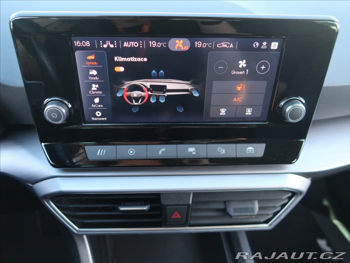 Seat Leon 1,5 TSi ČR 1.majitel DPH 2023