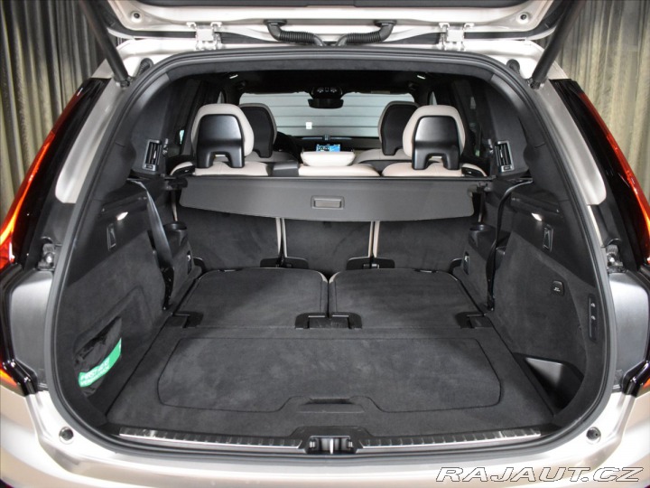 Volvo XC90 2,0 T8 AWD Ultra Masáže,B 2026