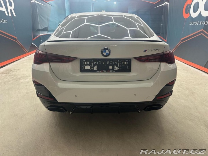 BMW M4 M440i Xdrive M-Paket 2025