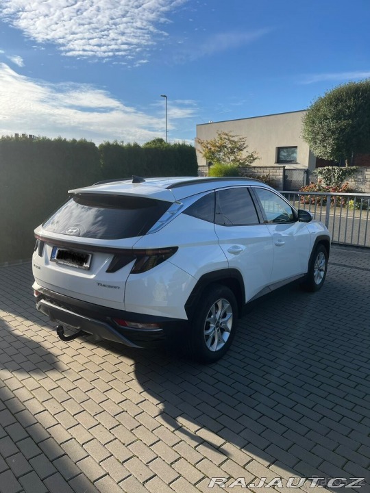 Hyundai Tucson 1,6 T-GDI 110 kW|76 tis 1800
