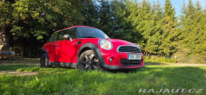 Mini Cooper 1,6 one 2011
