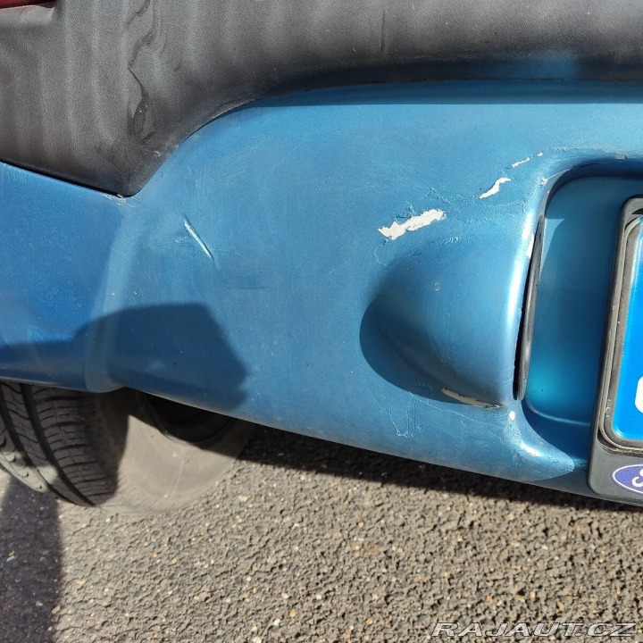 Peugeot 107 1,0   r.v.2011 2011