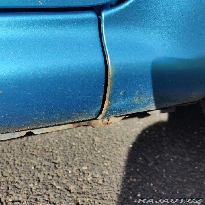 Peugeot 107 1,0   r.v.2011 2011