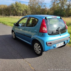 Peugeot 107 1,0 r.v.2011 2011