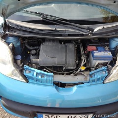 Peugeot 107 1,0 r.v.2011 2011
