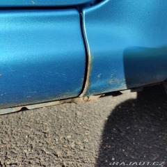 Peugeot 107 1,0 r.v.2011 2011