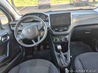Peugeot 208 1,5 1800