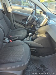 Peugeot 208 1,5 1800