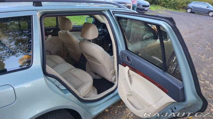 Škoda Octavia 1,6   II (A5 FL) 4x4 1.6 2010