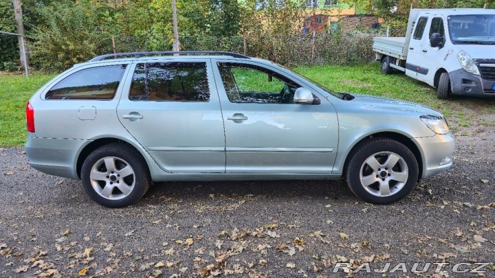 Škoda Octavia 1,6   II (A5 FL) 4x4 1.6 2010