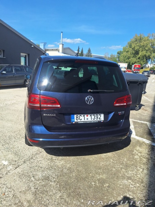 Volkswagen Sharan 2,0 II Facelift TDI 110 2015
