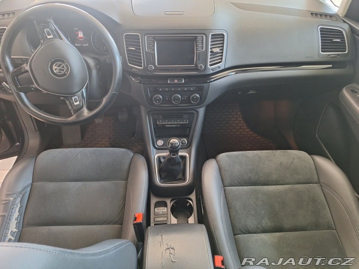 Volkswagen Sharan 2,0 II Facelift TDI 110 2015