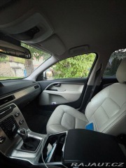 Volvo XC70 D5 AWD ve výbavě Summum 2013