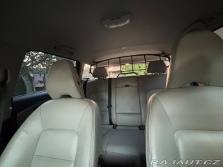 Volvo XC70 D5 AWD ve výbavě Summum 2013