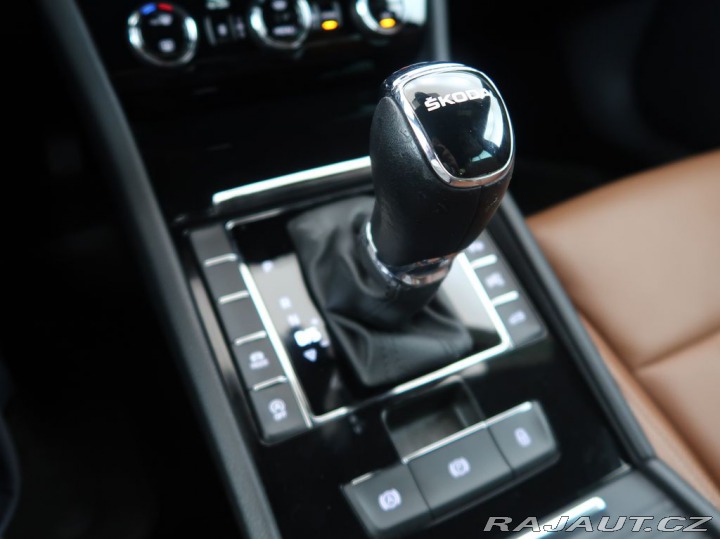 Škoda Superb 1.5,TSI,Laurin&Klemen 2022