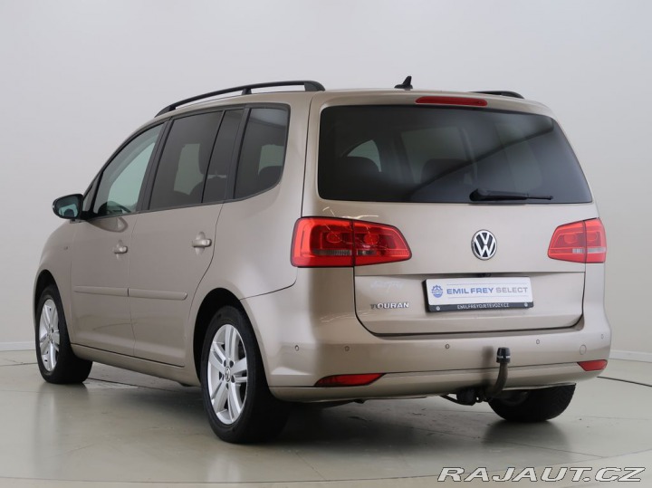 Volkswagen Touran 1.6TDI,77KW,Automat,Tažné 2012