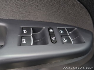 Volkswagen Touran 1.6TDI,77KW,Automat,Tažné 2012