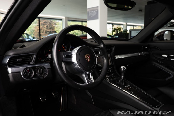 Porsche 911 (991) Carrera/Manuál/Maha 2012