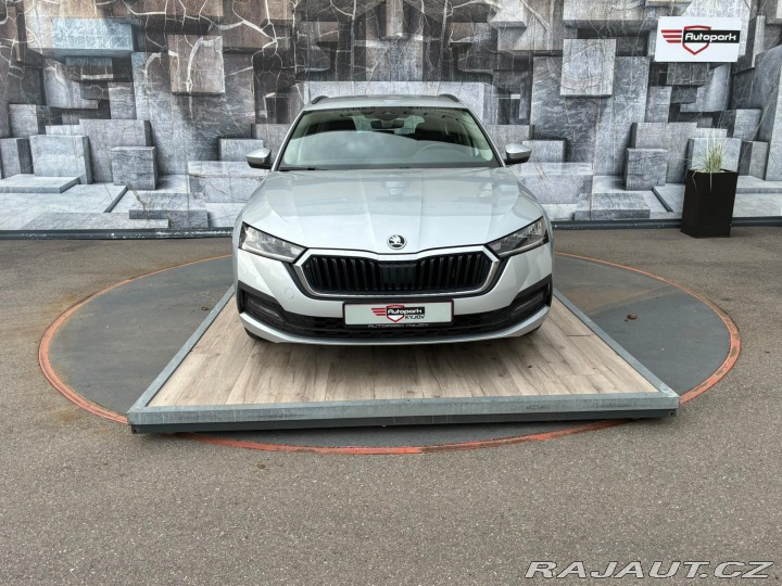 Škoda Octavia 2.0TDi, 85KW, ACC, KEYLES 2023
