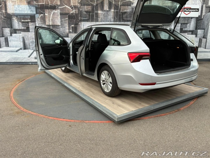 Škoda Octavia 2.0TDi, 85KW, ACC, KEYLES 2023